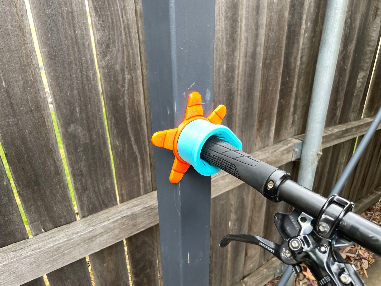 Bar Keep – Helping Hand