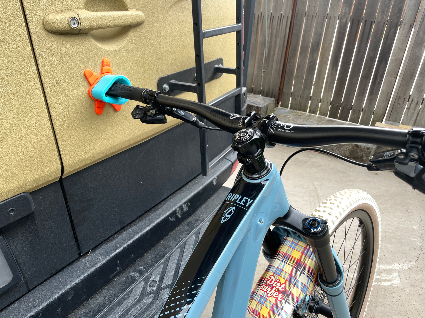 Bar Keep – Helping Hand