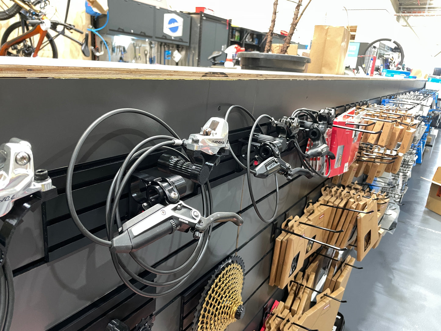 Hydraulic Brake Retail Display
