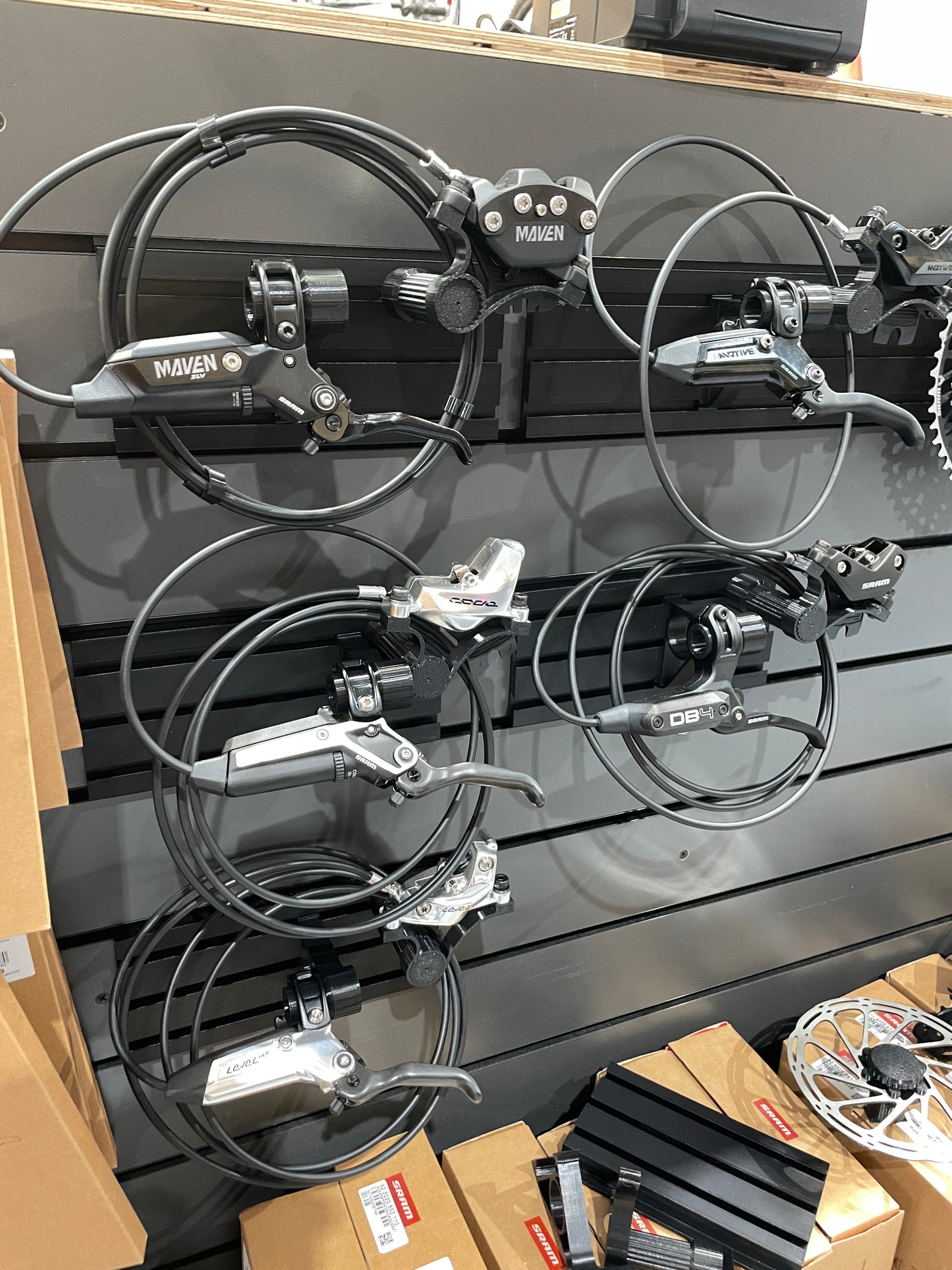 Hydraulic Brake Retail Display