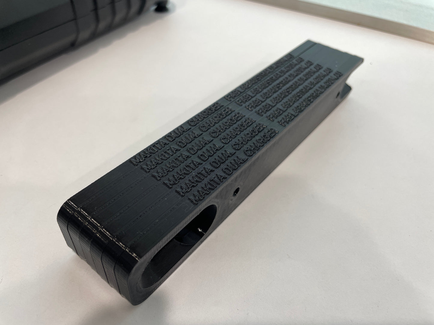 Rapid Wall Mount for Makita Dual Charger DC18RC