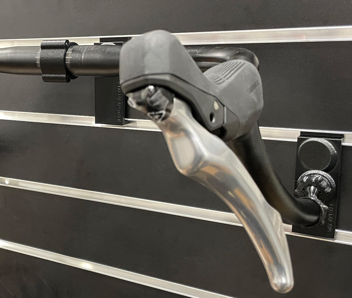 Retail Display Devices for Handlebars and Levers (Road/Gravel)