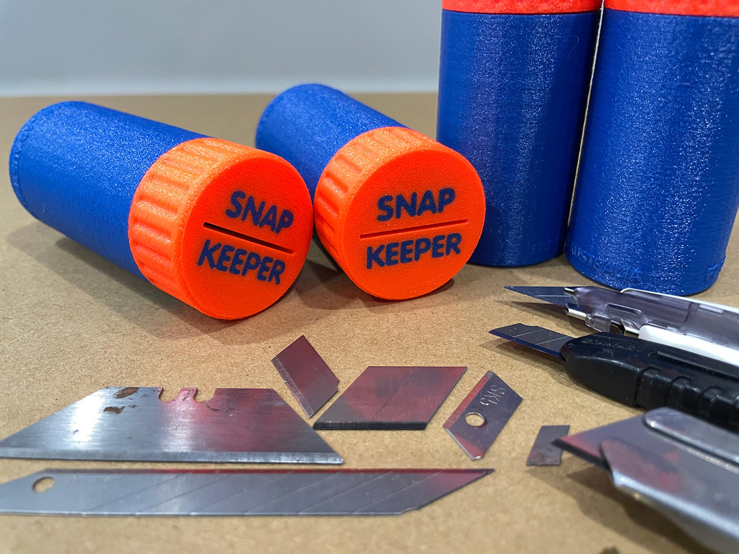 Snap Keeper - Snap Blade Disposal Container